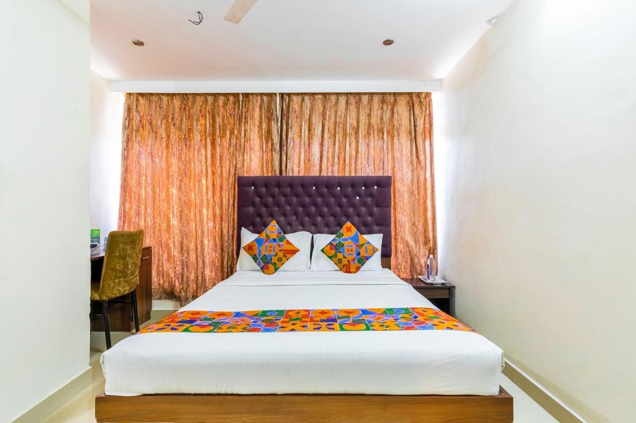 Fabhotel Astra Suites - Hsr Main Road Бенґалуру Екстер'єр фото