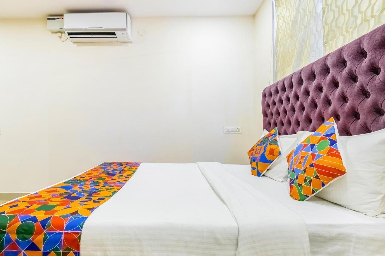 Fabhotel Astra Suites - Hsr Main Road Бенґалуру Екстер'єр фото